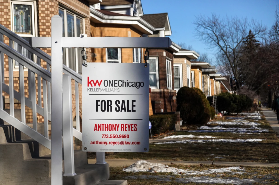 MORTGAGE FEES SURPASS 7% FOR THE FIRST TIME IN 20 YEARS