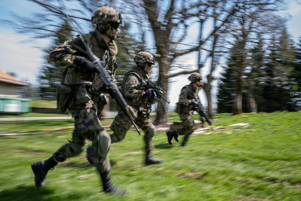 Switzerland Mulls Shift from Neutrality to Strengthen Military Ties with NATO and EU