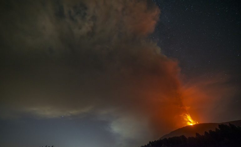 Catania Airport Shuts Down Runway After Mount Etna Eruption, Disrupting Summer Travel