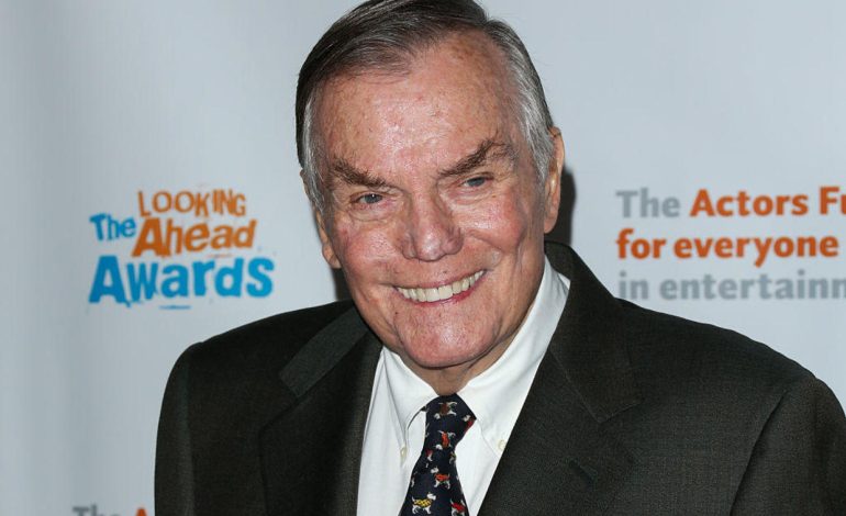 Longtime ‘Hollywood Squares’ Host Peter Marshall Dies at 98