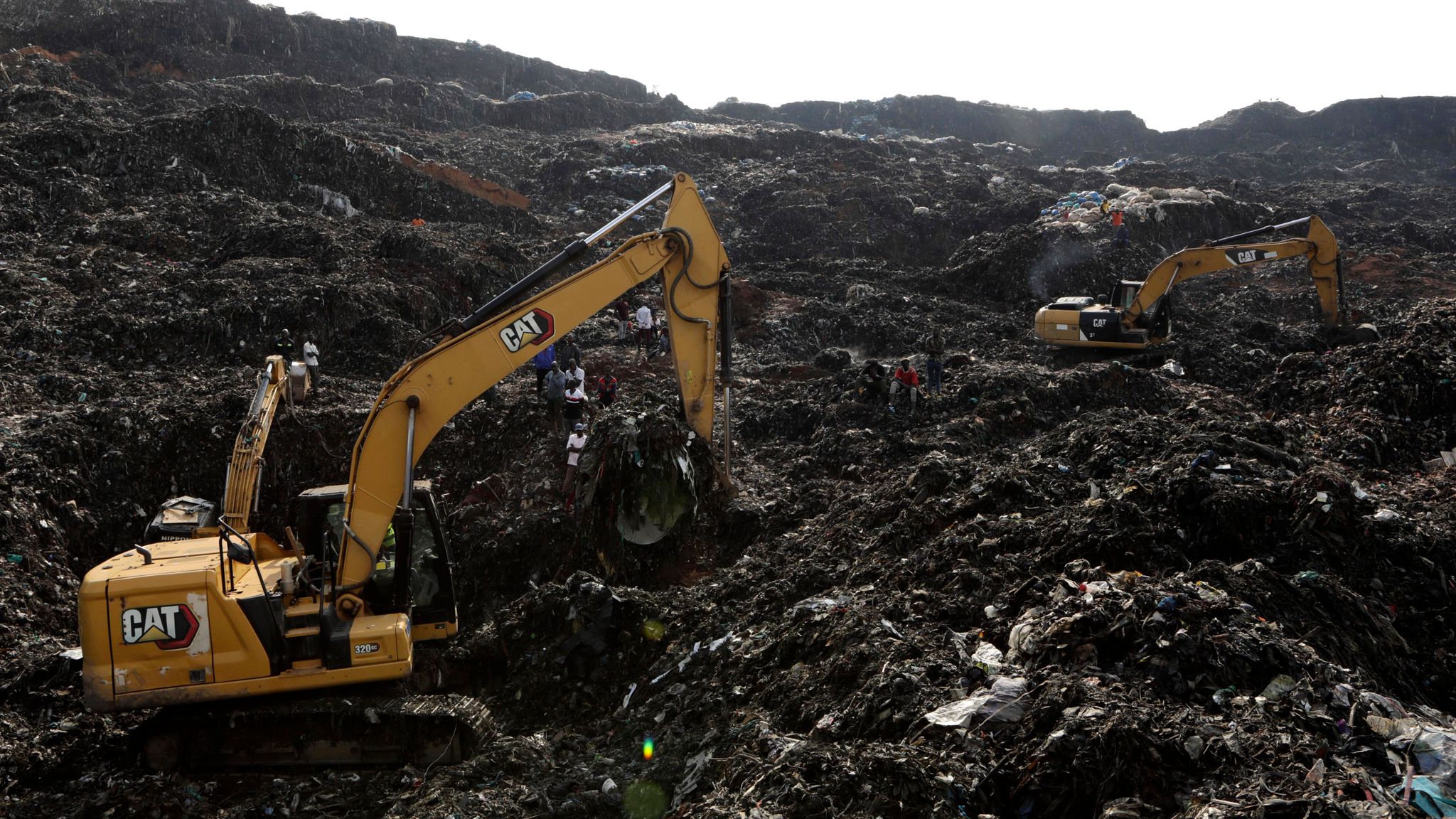 Uganda Landfill Collapse Kills 24, Hopes of Finding Survivors Fading