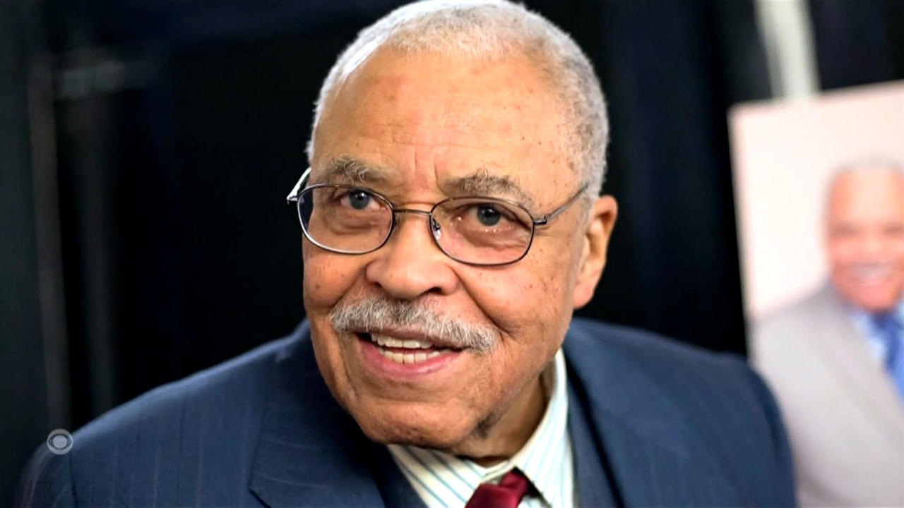 James Earl Jones, Legendary Actor and Voice of Darth Vader, Dies at 93