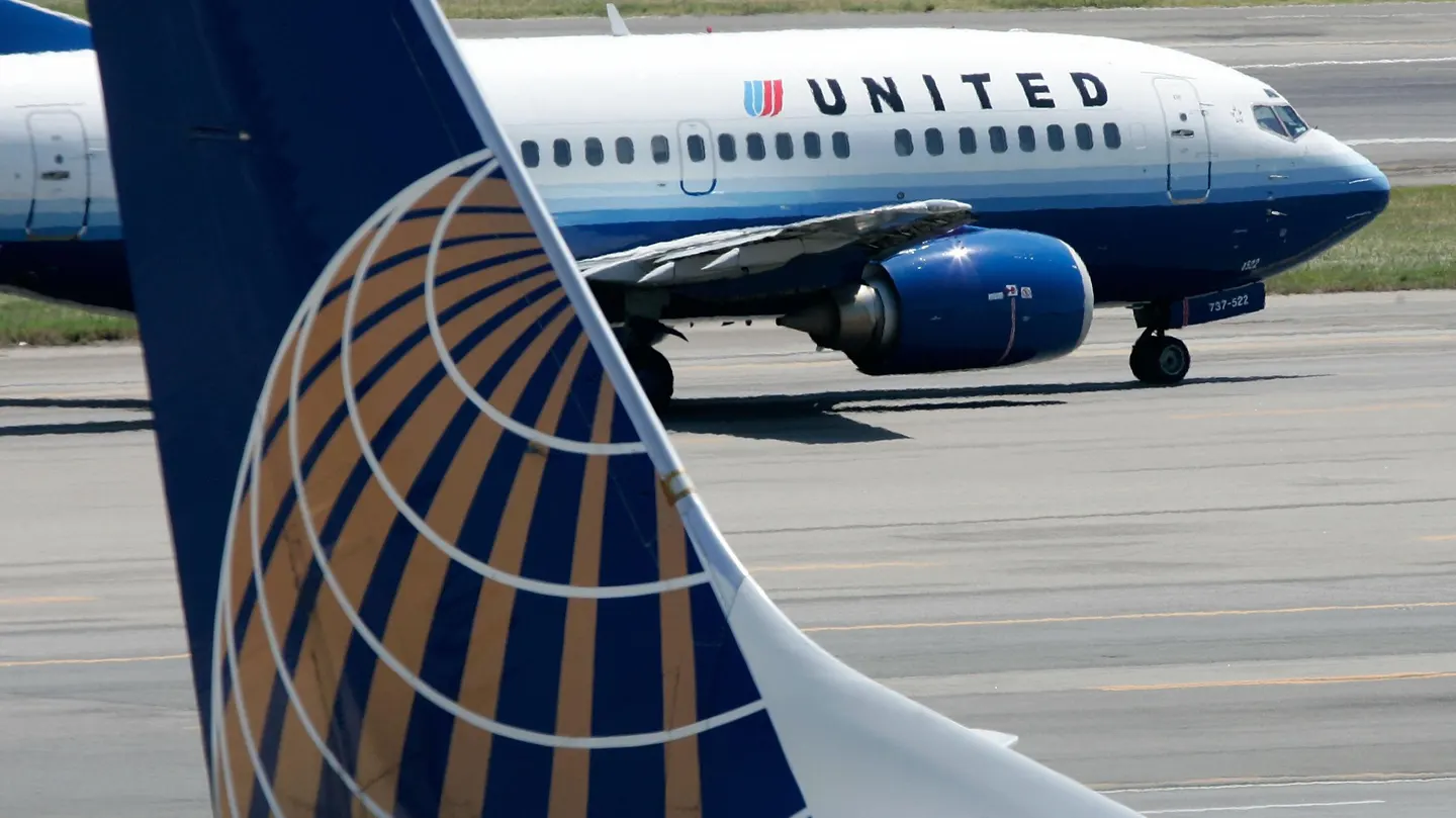 United Airlines to Provide Free Wi-Fi via SpaceX’s Starlink on Over 1,000 Planes