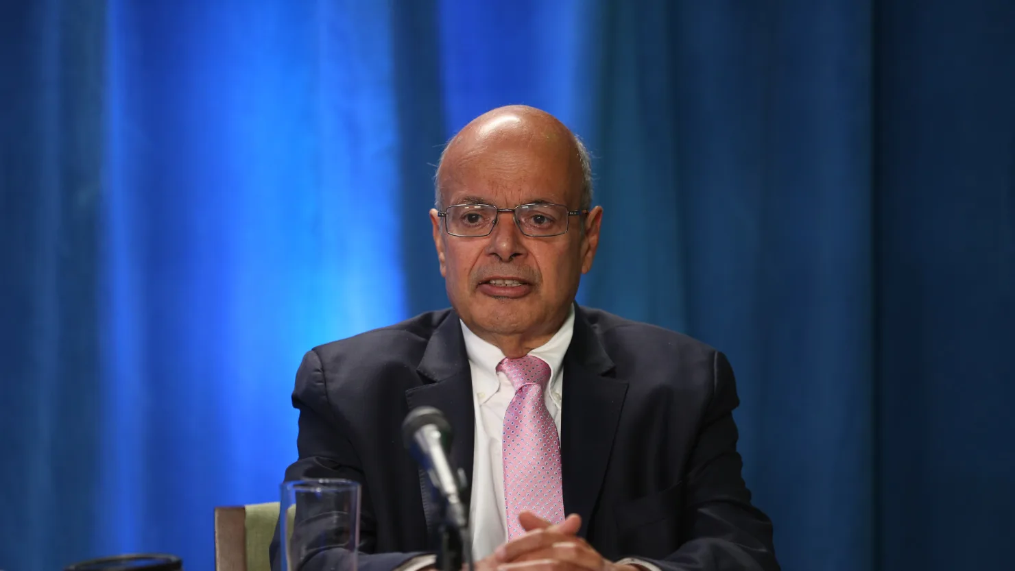 Ajit Jain Reduces Berkshire Stake by Over 50%