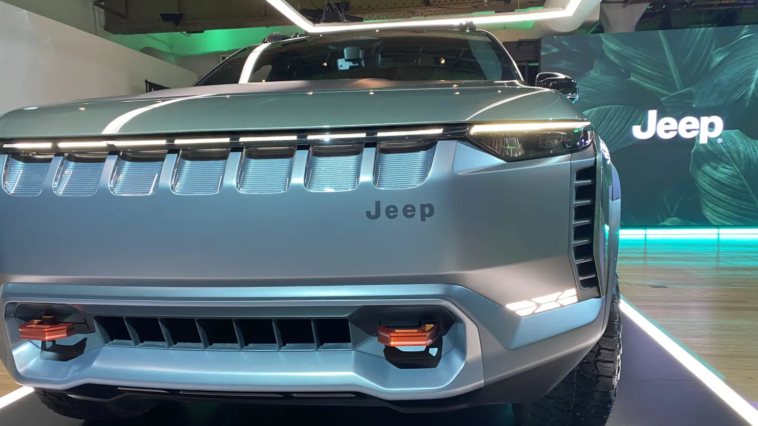 Jeep CEO Implements Turnaround Strategy Amid Sales Declines