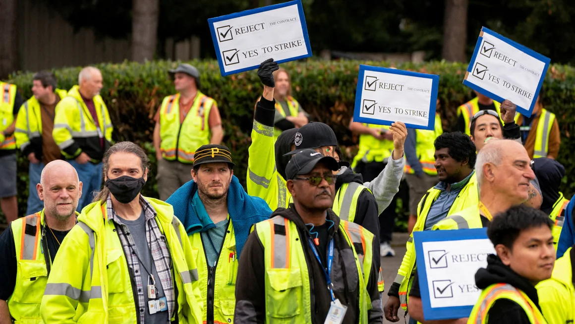 Boeing Faces First Strike in 16 Years as Workers Reject Contract