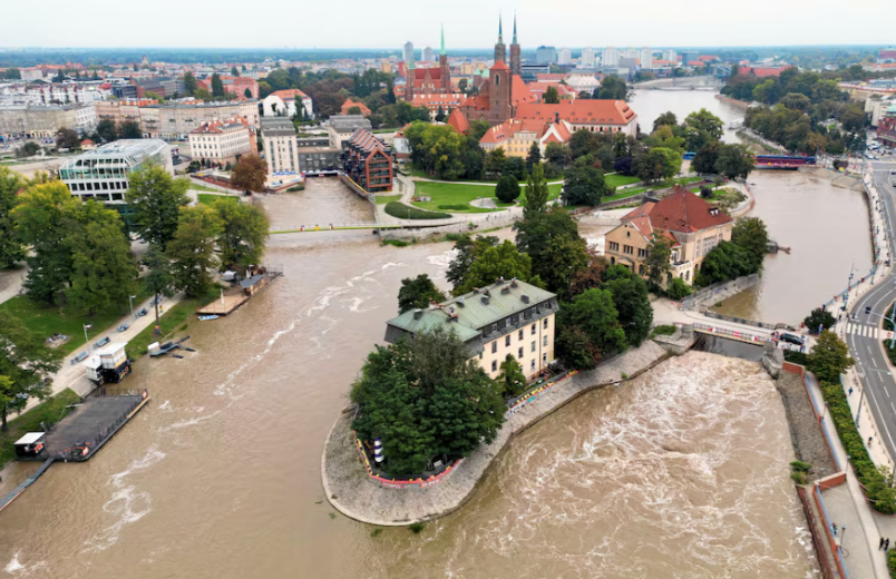 Hundreds Evacuated as Storm Boris Devastates Northern Italy