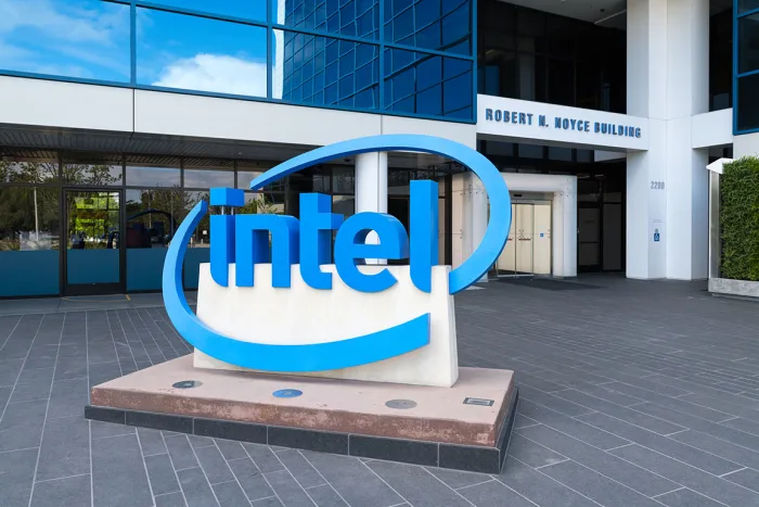 Intel CEO Pat Gelsinger’s Turnaround Strategy Gains Momentum with Amazon Deal and Government Contracts