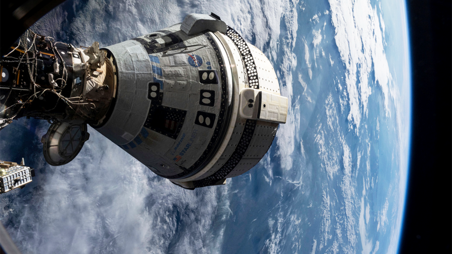 Conservative Group Sues NASA Over Astronauts’ Extended ISS Stay, Citing “Political” Decision