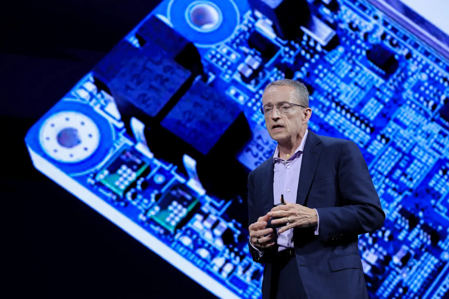 Intel CEO Set to Propose Cost-Cutting and Asset-Shedding Plan to Board