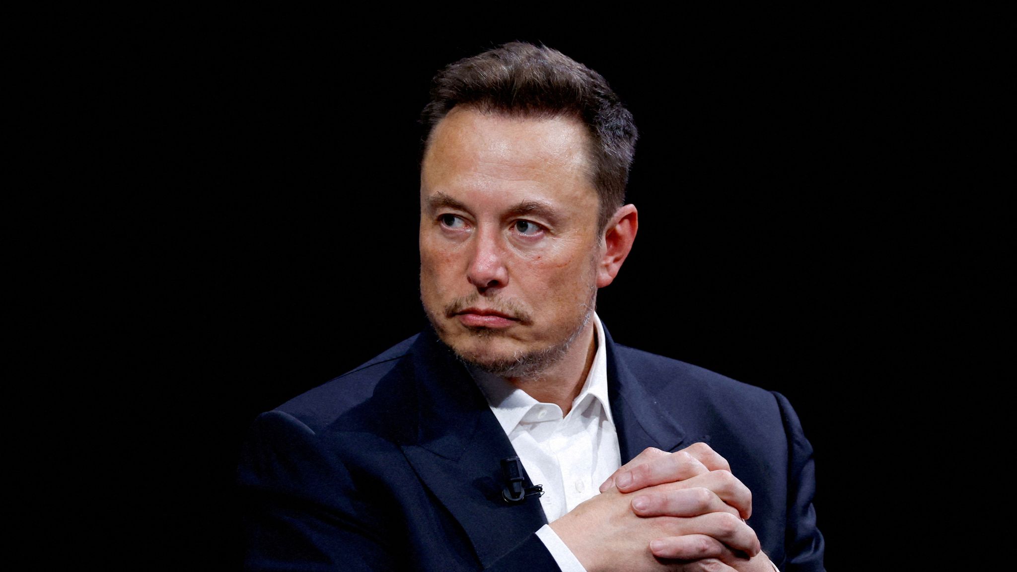 Elon Musk on Track to Become First Trillionaire by 2027