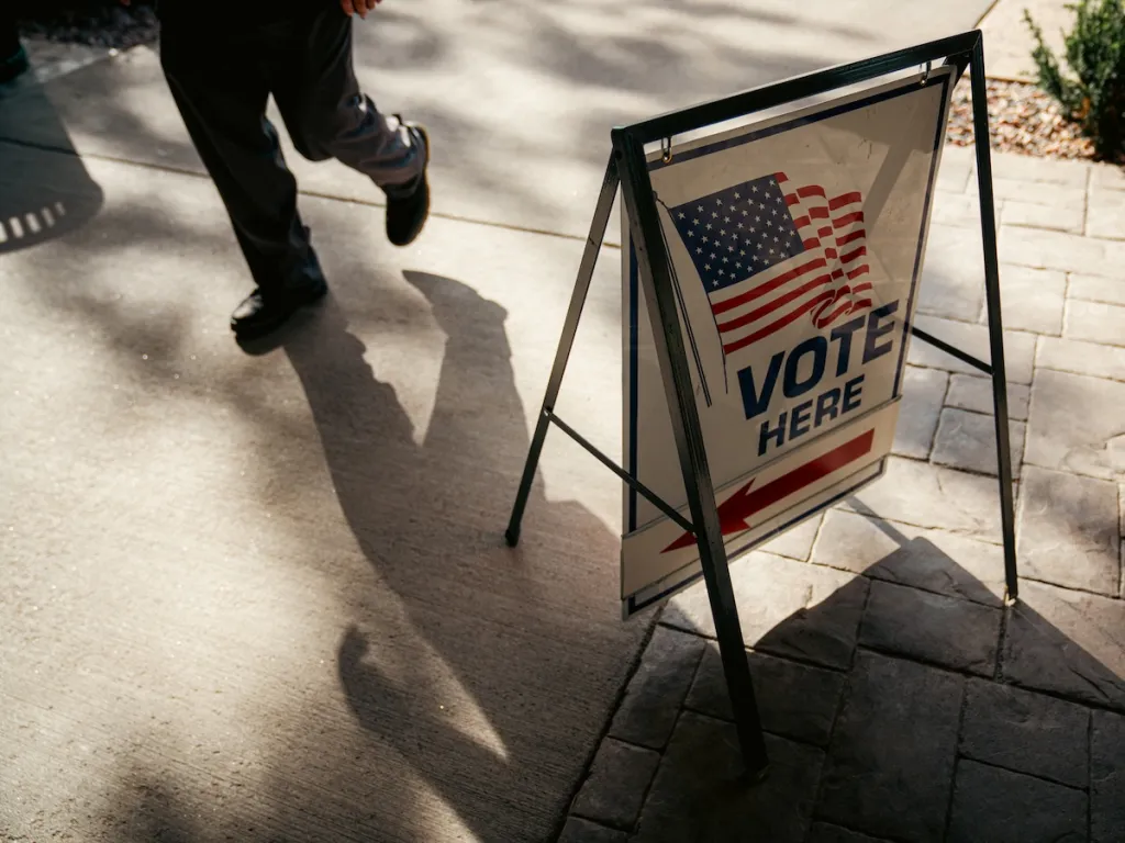 Record-Breaking Early Voter Turnout in Wyoming as General Election Nears