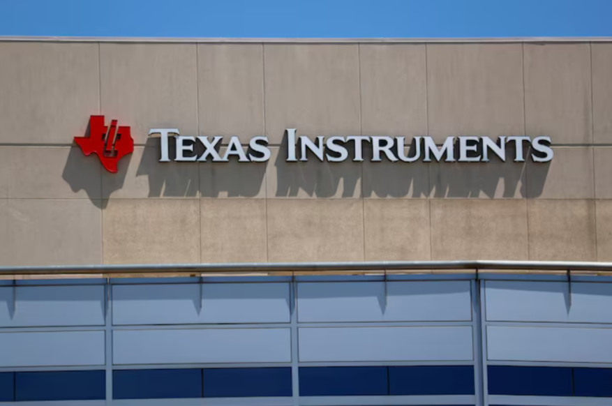 Texas Instruments Reports Q3 Profit Beat, Highlights Recovery in China’s Auto Sector Amid Industrial Weakness