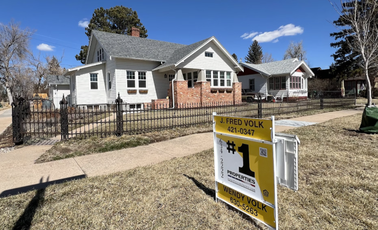 Wyoming’s Real Estate Market Holds Strong Amid National Decline in Home Sales