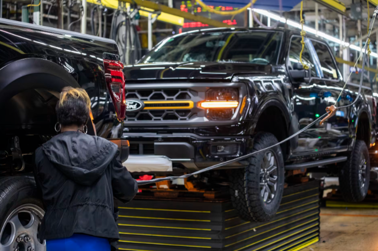 Ford Lowers 2024 Earnings Guidance Amid High Warranty Costs and Slow Cost Reductions