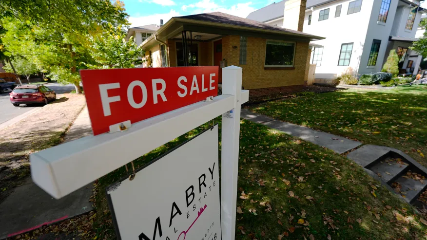 US Home Sales Drop in September to Lowest Level Since 2010
