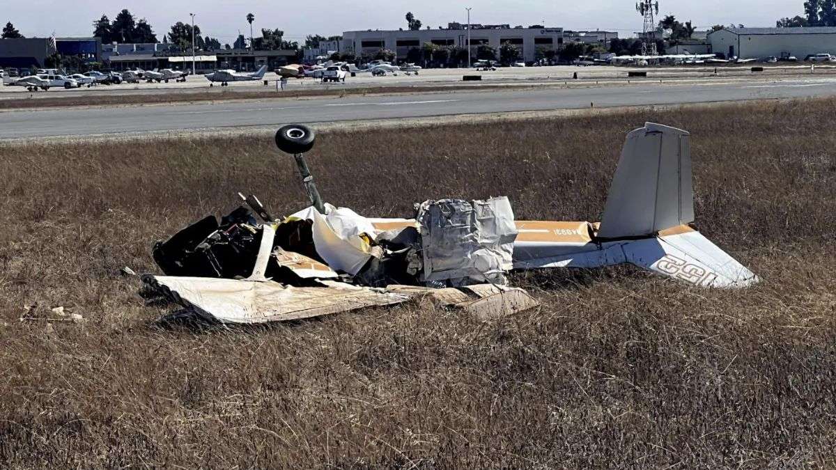 Plane Crashes on Catalina Island, Injuries Unknown