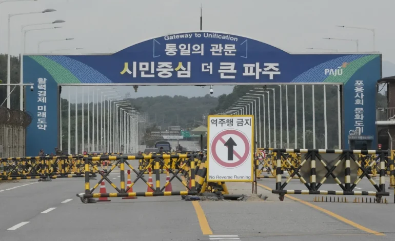 North Korea Threatens to Destroy Inter-Korean Roads, Escalating Tensions with South Korea