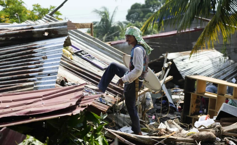 Typhoon Kong-rey Threatens Philippines Still Reeling from Deadly Storm