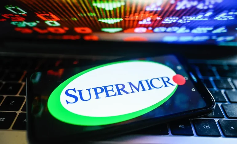 Super Micro Computer Prepares for Strong Q1 Earnings Amid Investor Concerns