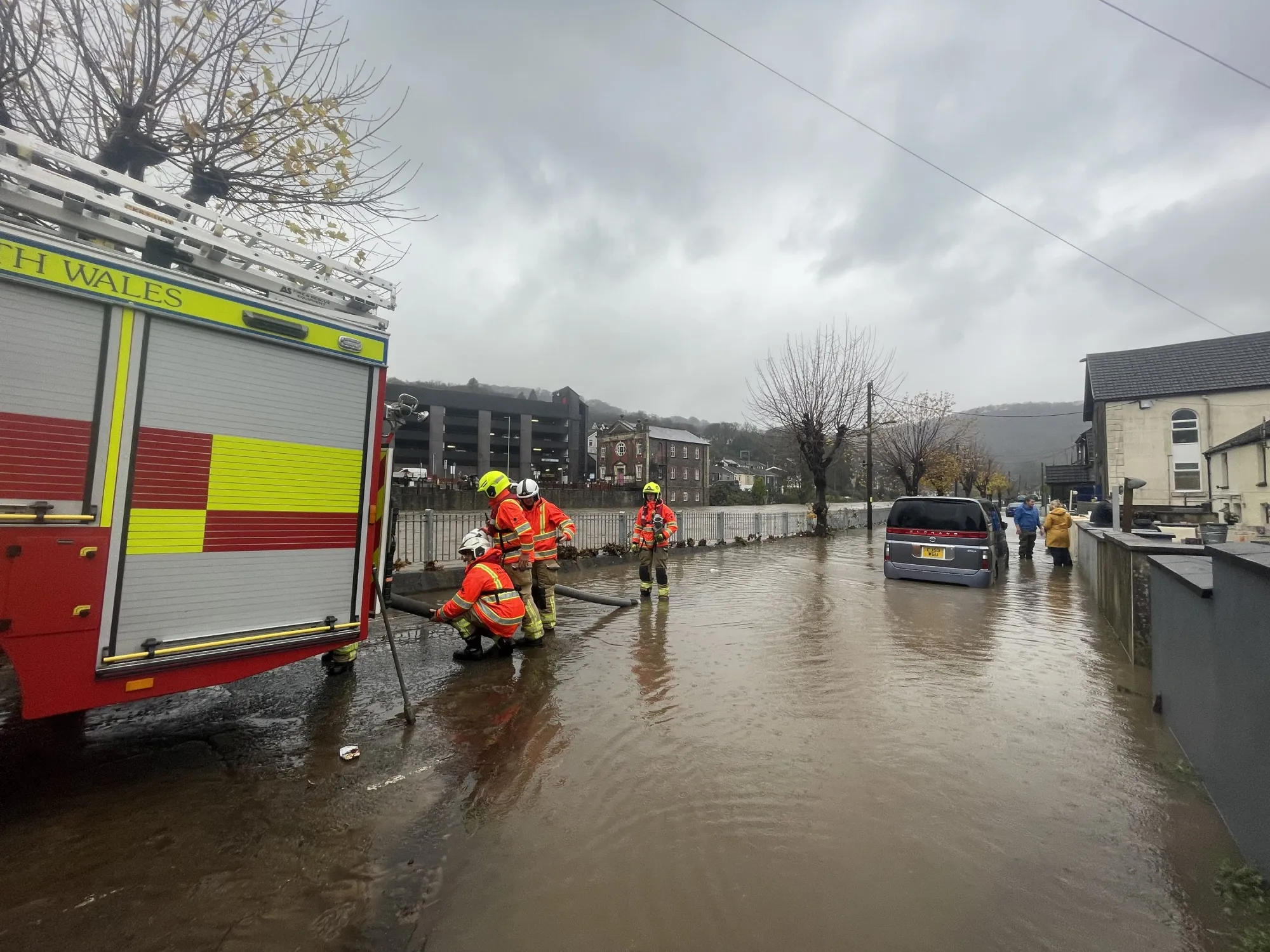 Storm Bert Wreaks Havoc Across UK: Widespread Flooding, Transport Chaos