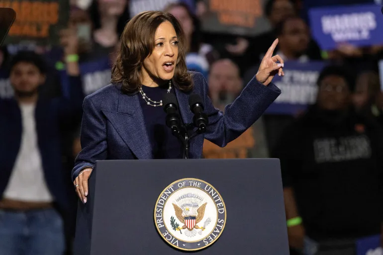 Harris Vows to End Gaza War in Final Pitch to Michigan Voters