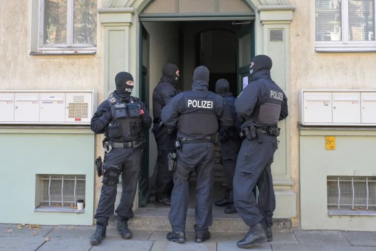 Eight Arrested in Germany and Poland for Plot to Overthrow State