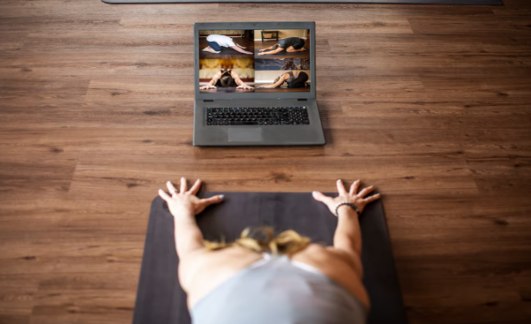 Study Finds Virtual Yoga Classes Effective in Reducing Chronic Low Back Pain