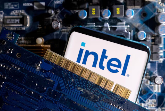 Intel’s $7.86 Billion Subsidy Deal Imposes Restrictions on Sale of Chipmaking Unit