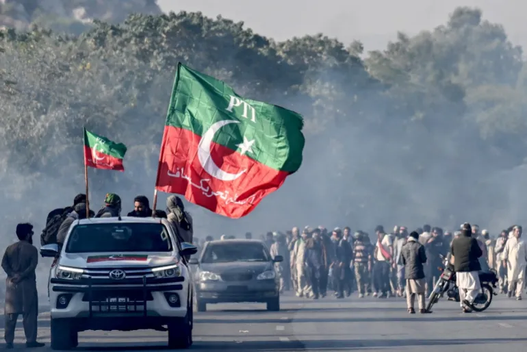 Pakistani Security Forces Clear Islamabad After Crackdown on Khan Supporters