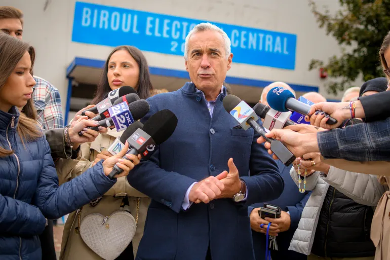 Populist Georgescu Leads in Romania’s Presidential Election