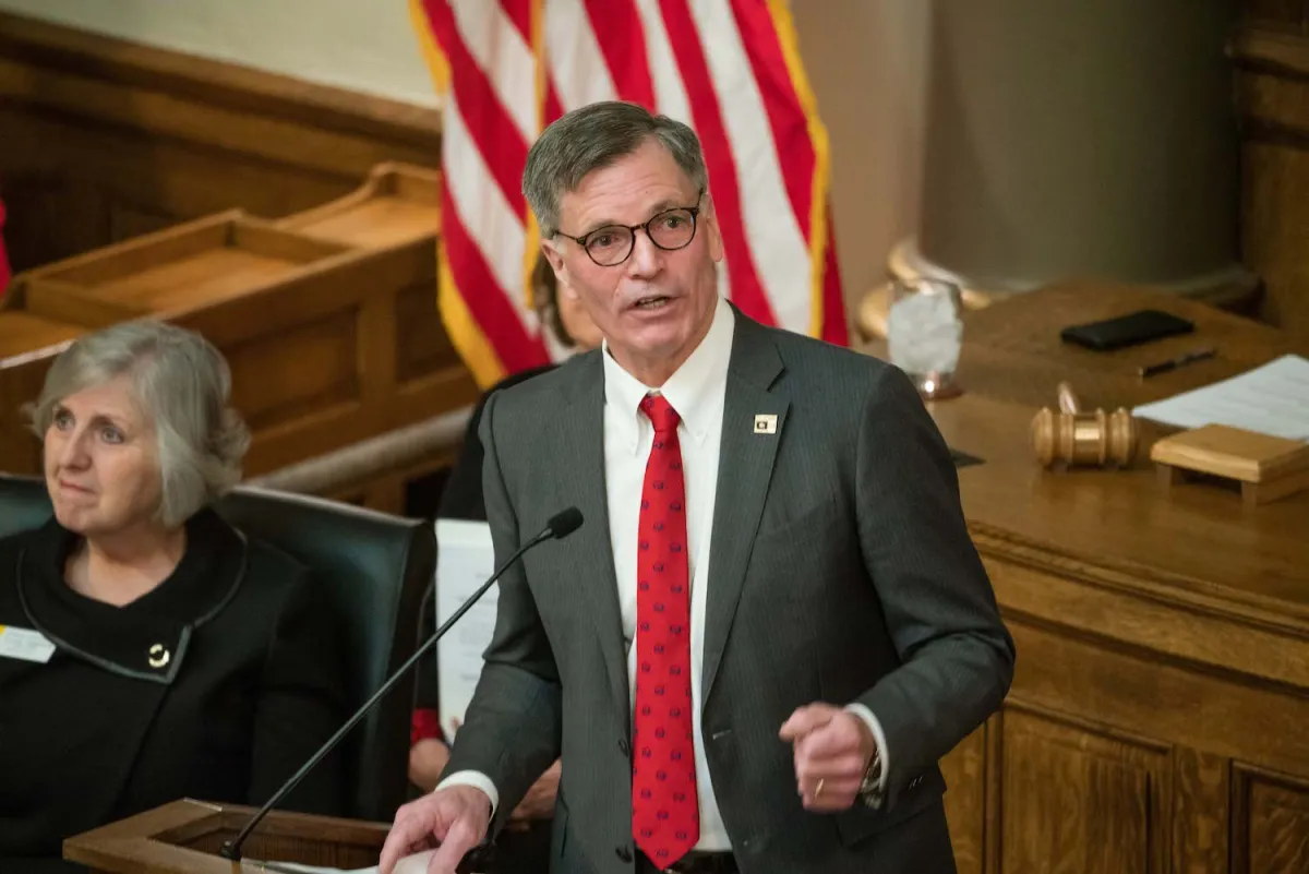 Wyoming Governor Seeks Appeal After Judge Blocks State’s Abortion Bans