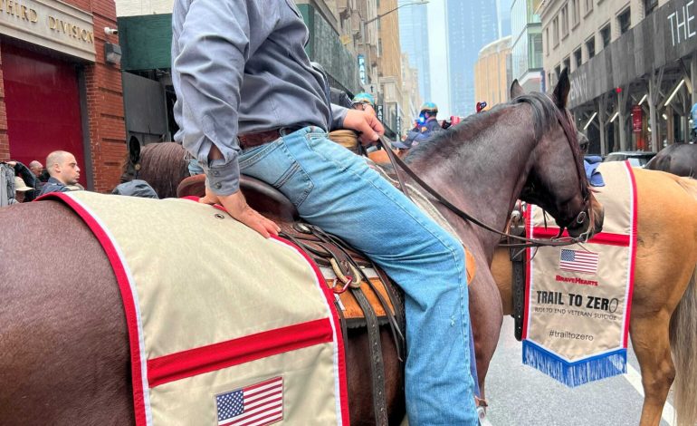 Wyoming Veteran Rides Through Manhattan to Honor Veterans and Support Equine Therapy