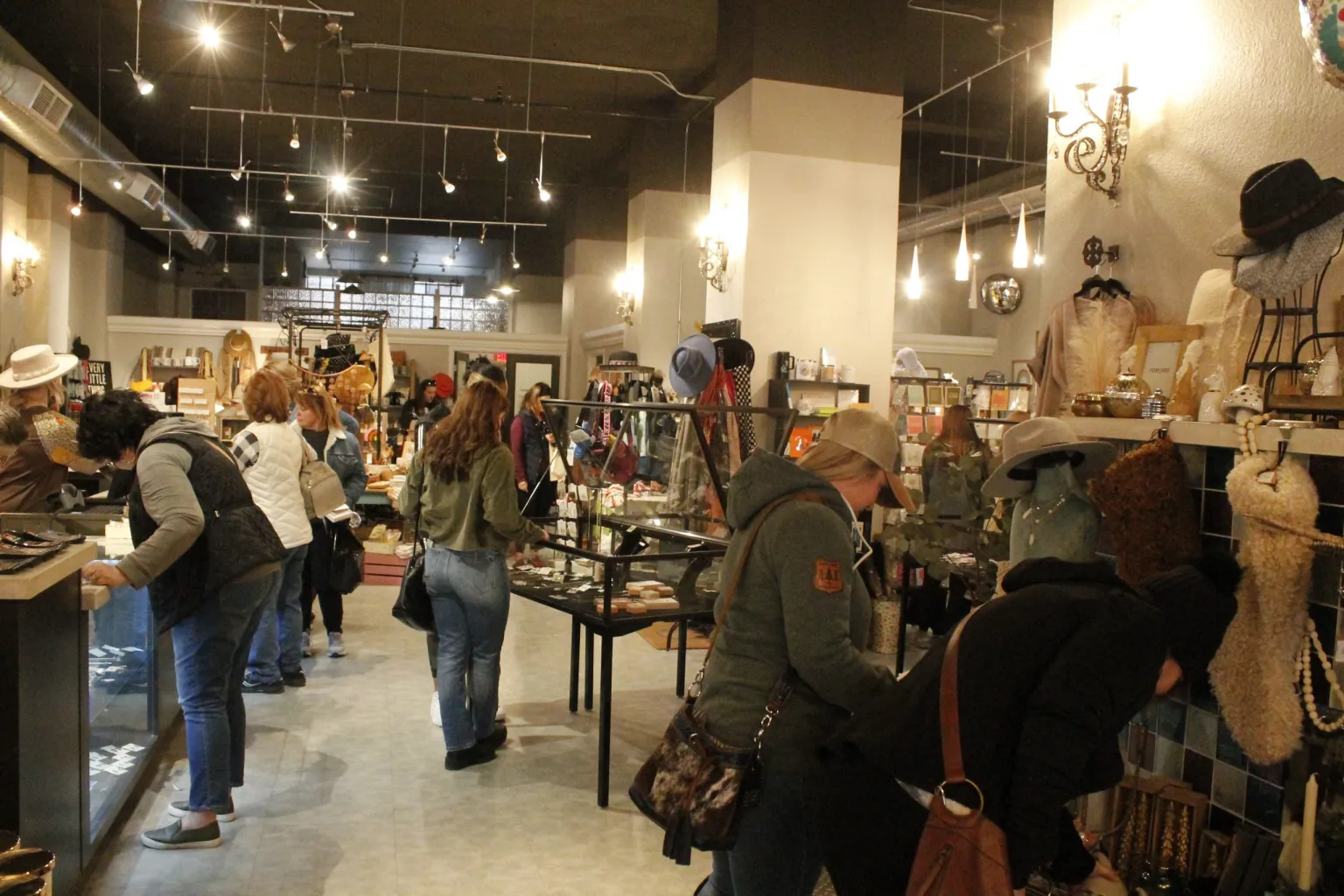 Casper Economy Demonstrates Resilience Amid Statewide Slowdown