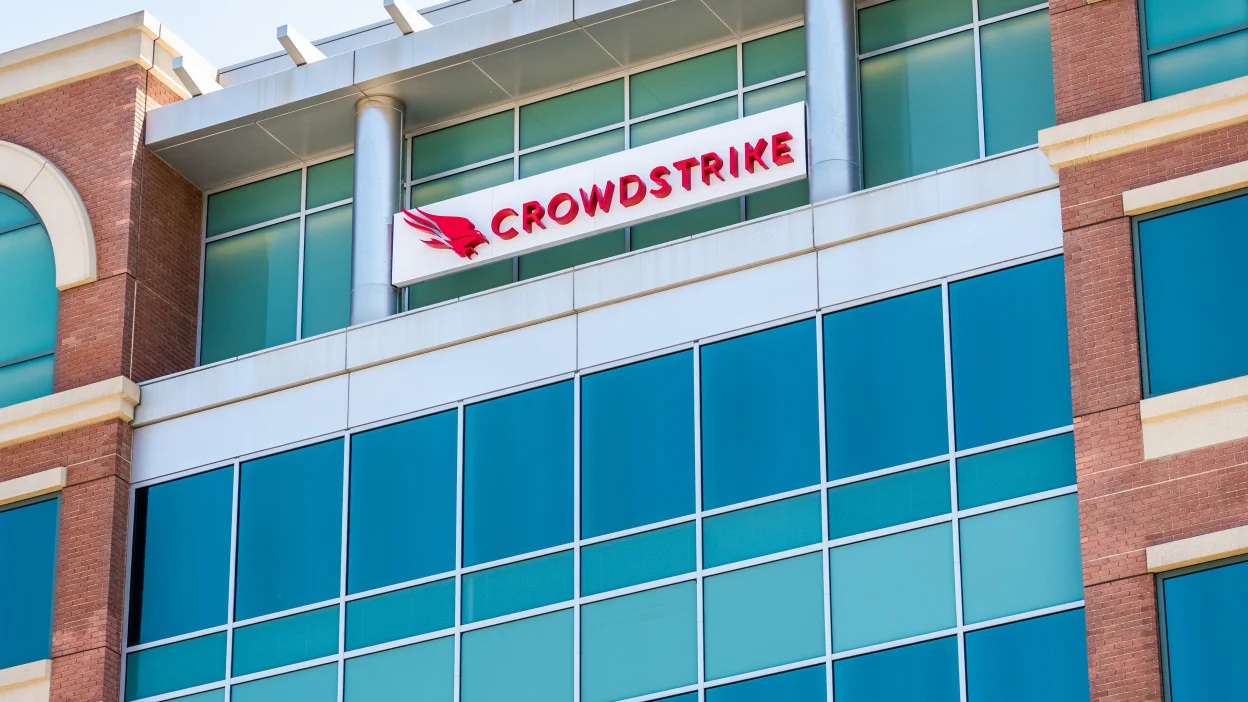 CrowdStrike Reports Revenue Growth Amid Increased Expenses and Net Loss for Q3 2024