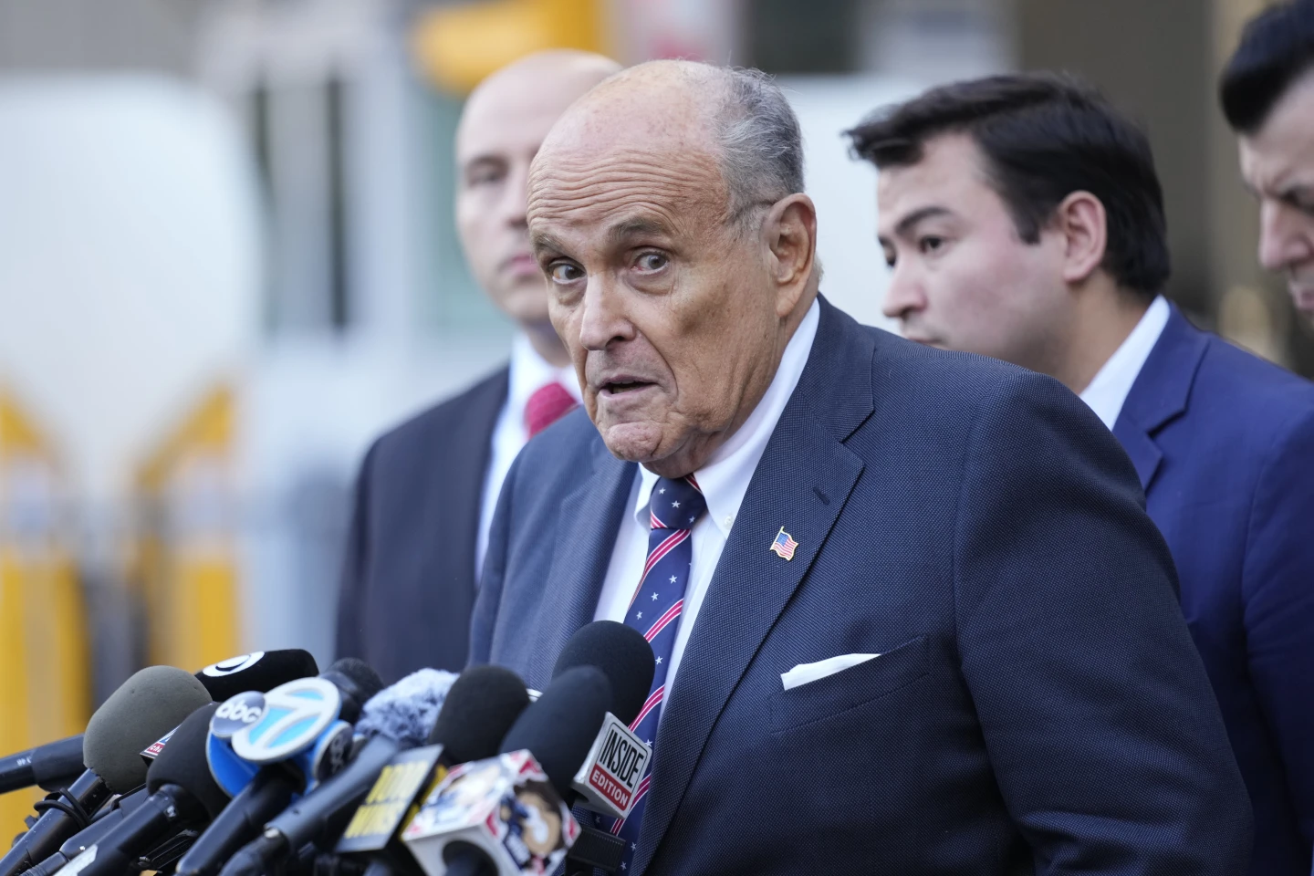 NYC Ex-Mayor Giuliani Ordered to Surrender Assets in Defamation Case, Vows to Appeal