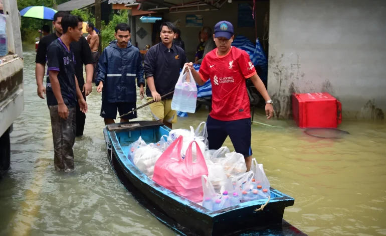 Thailand Flood Death Toll Rises to 22 as More Heavy Rain Forecast