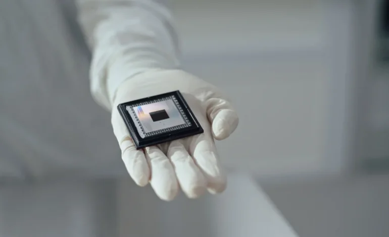 Google Claims Quantum Leap: New Chip Solves Problem in Minutes, Outpacing Classical Computers by Eons