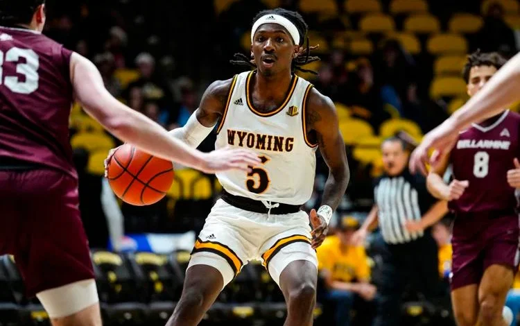 Wyoming Cowboys Defeat Bellarmine 92-55 in Dominant Performance