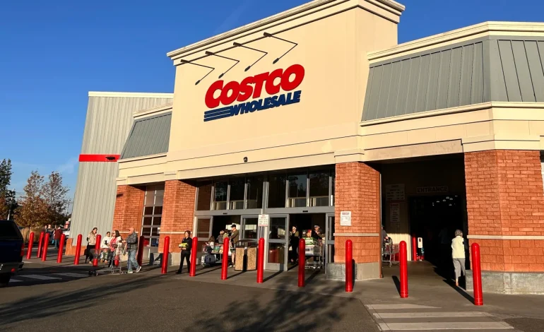 Costco Exceeds Earnings Expectations as E-Commerce Sales Surge