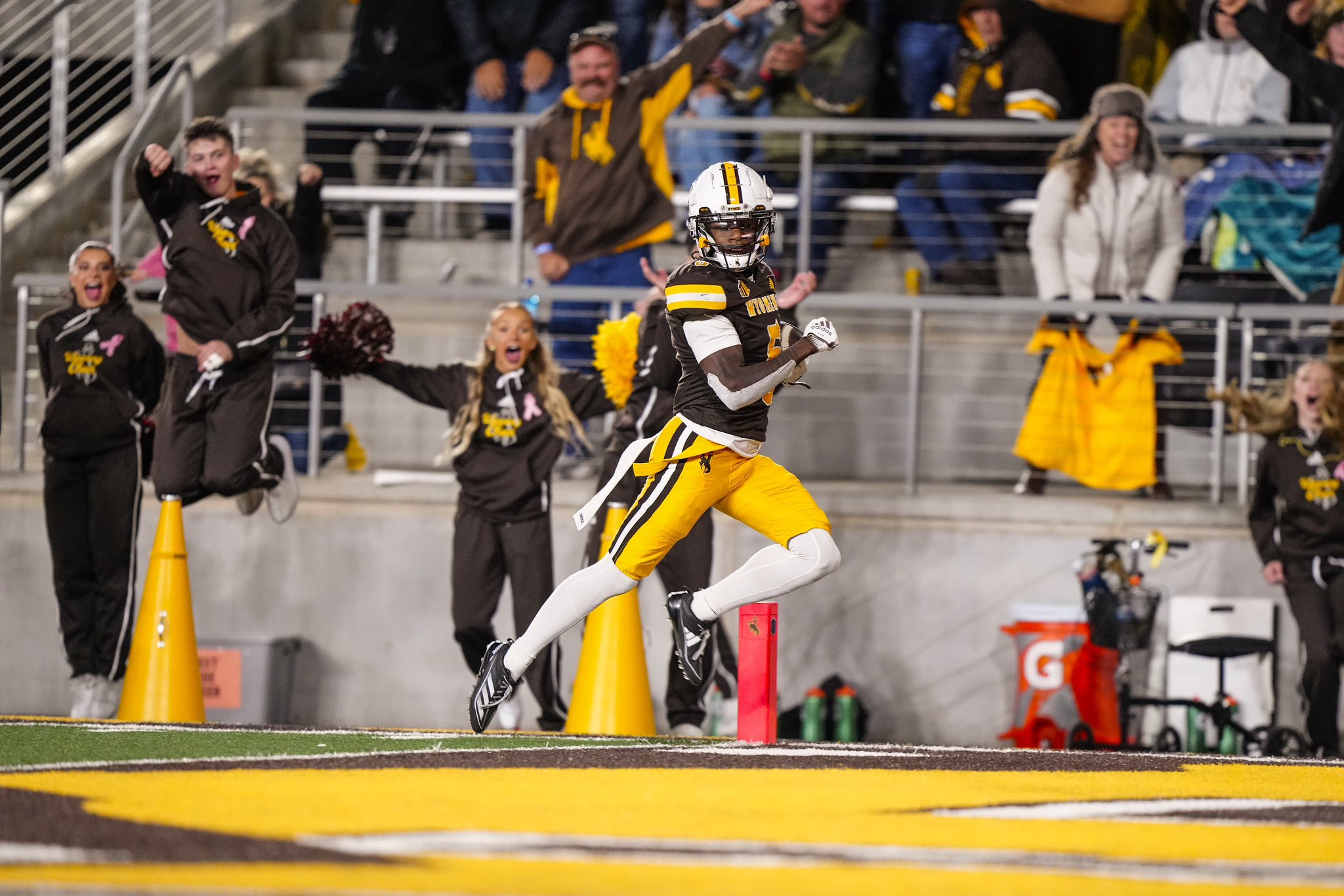 Wyoming Wide Receiver TK King Enters Transfer Portal