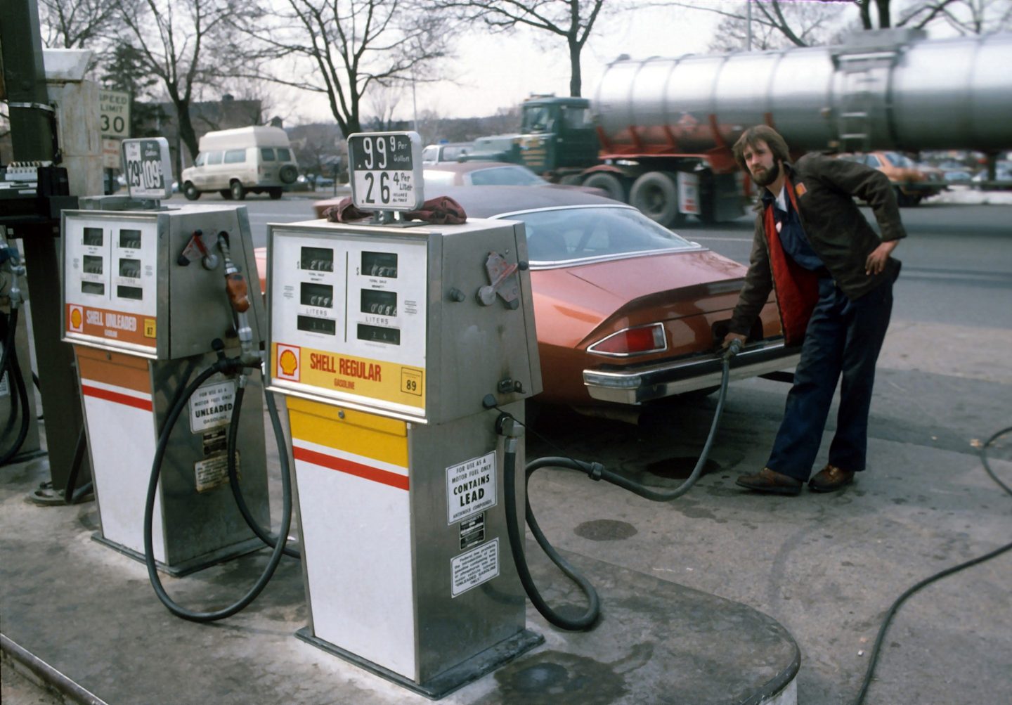 Study Finds Psychiatric Disorders Linked to Leaded Gasoline Exposure, Particularly in Gen X