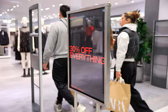 Holiday Retail Sales Surge as Shoppers Seek Discounts on Clothes, Gadgets, and More