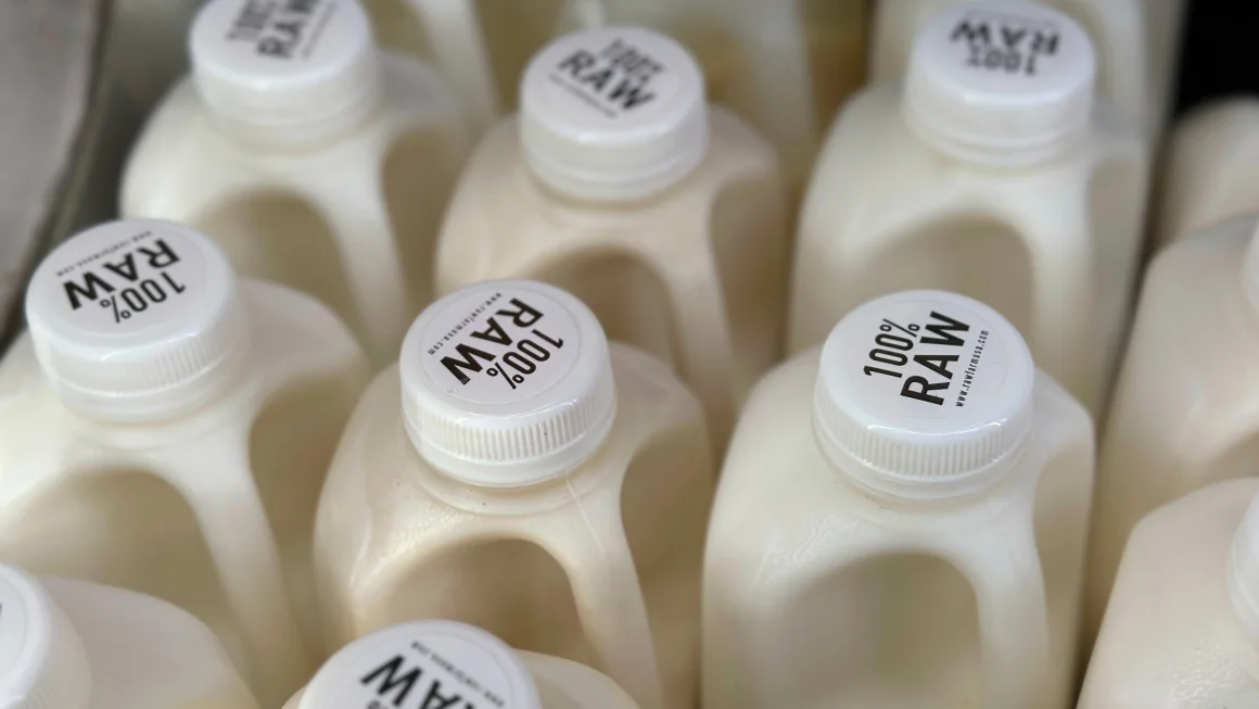 California Reports Illnesses Linked to Raw Milk: Health Risks Explained by Experts