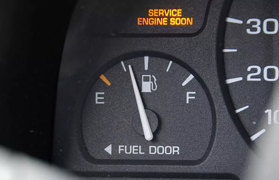 Wyoming Gas Prices Dip Slightly Ahead of Holiday Season