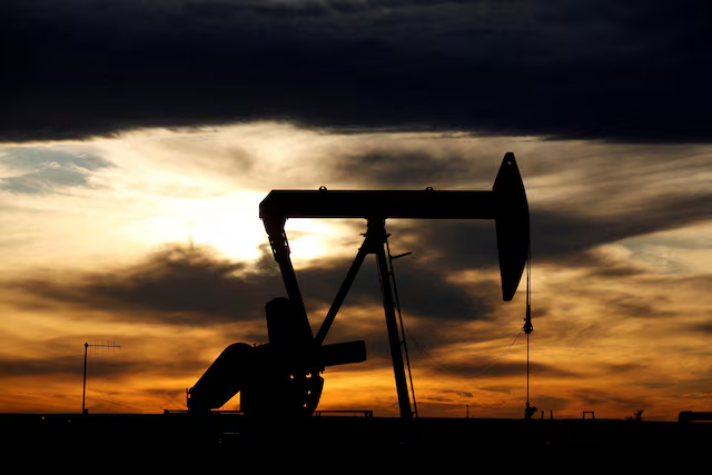 Oil Prices Drop Amid Demand Growth Concerns and Stronger Dollar