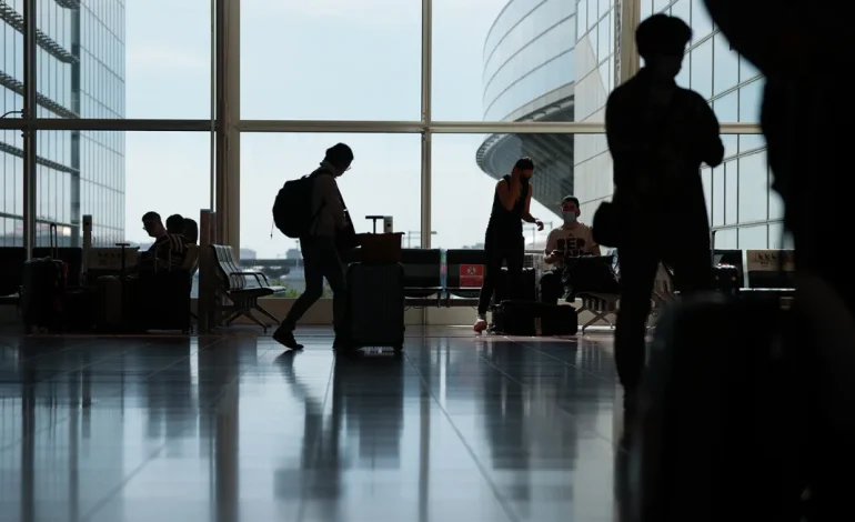 Japan Airlines Launches Luggage Delivery Service to Ease Tokyo Transit Strain