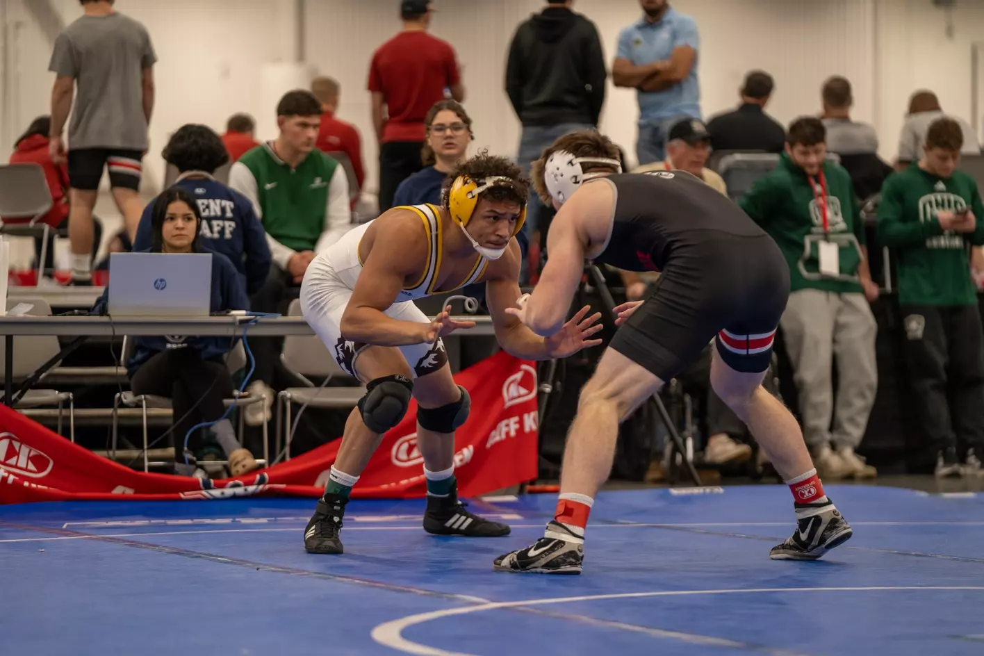 Wyoming Wrestling Finishes 12th at Cliff Keen Las Vegas Invitational