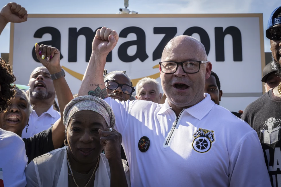 Teamsters Announce Strike at Multiple Amazon Facilities as Union Pushes for Labor Agreement