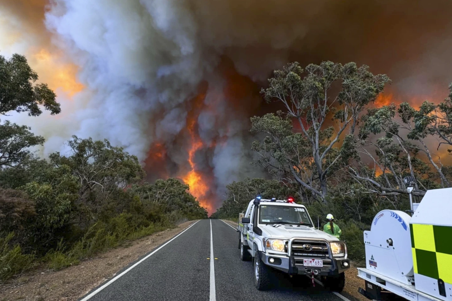 Australia Braces for Devastating Wildfires as Heatwave Grips Victoria